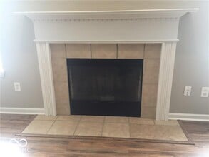 3811 Gray Heather Ln in Whitestown, IN - Building Photo - Building Photo