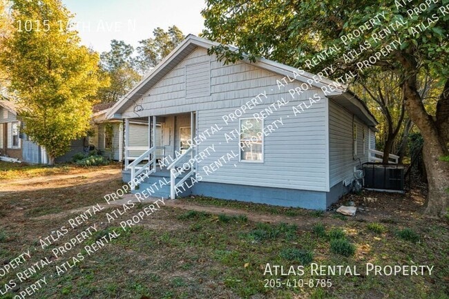 1015 14th Ave N in Bessemer, AL - Building Photo - Building Photo