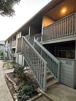 260 El Dorado Blvd in Webster, TX - Building Photo