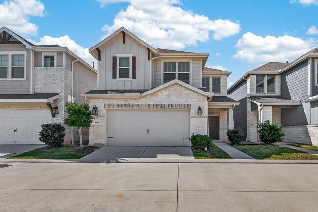 property at 3405 Knighton Hill Dr