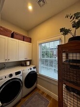 200 Falcon St in Boston, MA - Building Photo - Building Photo