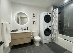 EAST 58th STREET, Unit 1C in New York, NY - Building Photo - Building Photo