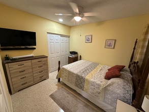 819 Schumann Dr in Sebastian, FL - Building Photo - Building Photo