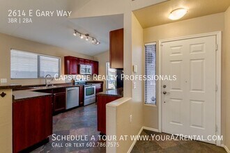 2614 E Gary Way in Phoenix, AZ - Building Photo - Building Photo