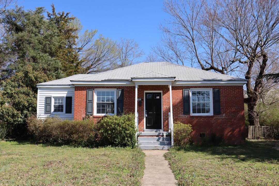 4609 Eastover Ave in Richmond, VA - Building Photo