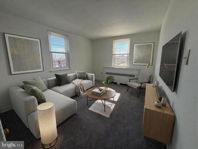 property at 4555 Bleigh Ave