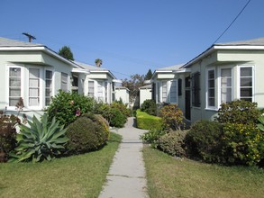 2236-2240 S Burnside Ave in Los Angeles, CA - Building Photo - Building Photo