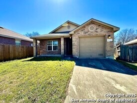 10726 S Shaenridge in San Antonio, TX - Building Photo