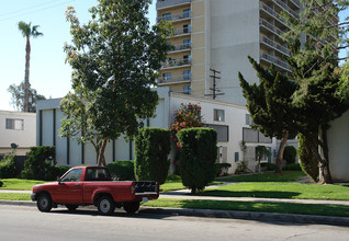 3930 W El Rancho Ave in Orange, CA - Building Photo - Building Photo