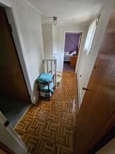 1347 State St, Unit Attached Apartment in Veazie, ME - Foto de edificio - Building Photo