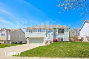 11512 N Windsor Ave in Kansas City, MO - Building Photo