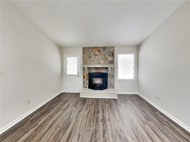 65 Homeport Dr in Newnan, GA - Building Photo - Building Photo