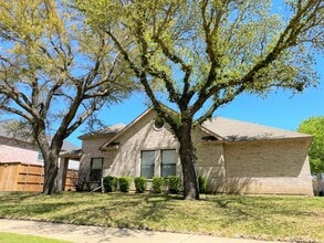 6410 Nottoway Ct in Frisco, TX - Building Photo - Building Photo