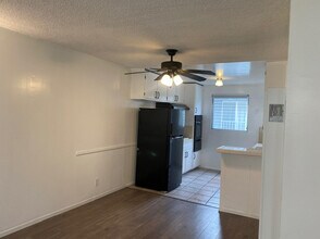 6013 Carlton Way in Los Angeles, CA - Building Photo - Building Photo