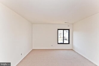 10127 Prince Pl in Upper Marlboro, MD - Building Photo - Building Photo