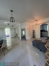 1612 NE 2nd Ct in Fort Lauderdale, FL - Building Photo - Building Photo
