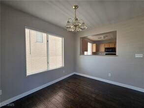 40 Belle La Blanc Ave in Las Vegas, NV - Building Photo - Building Photo