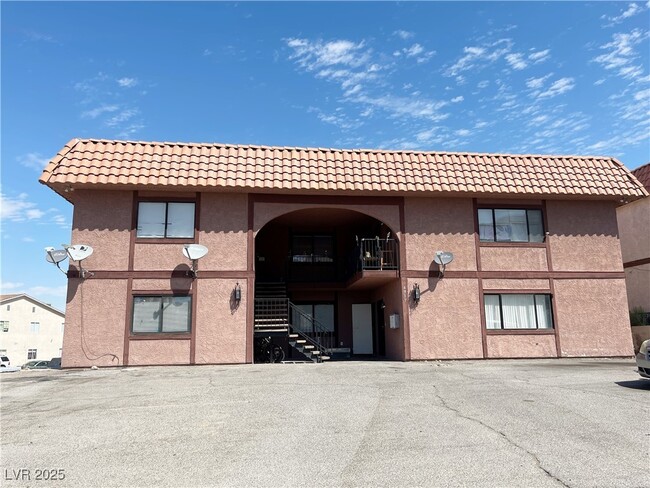 property at 6917 Mendon Ln