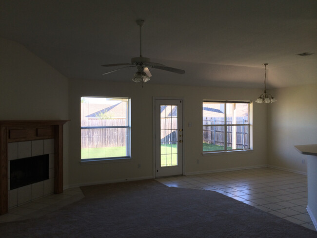 718 Park Meadows Dr in Hewitt, TX - Building Photo - Building Photo