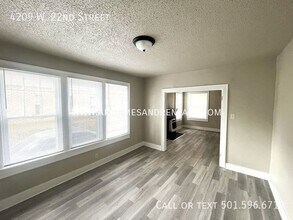 4209 W 22nd St in Little Rock, AR - Building Photo - Building Photo