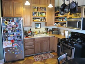 10 Grand St, Unit Carriage house in Poughkeepsie, NY - Foto de edificio - Building Photo