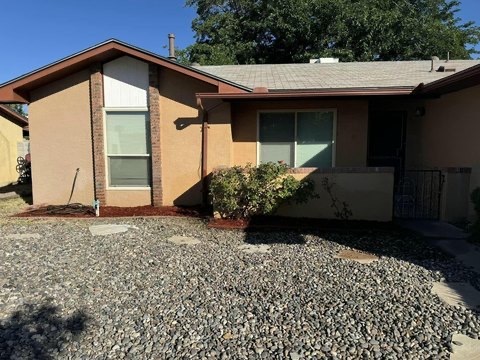 5901 Open Sky Dr NW in Albuquerque, NM - Building Photo