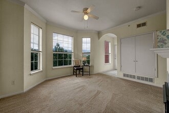 Camelback Pointe in Colorado Springs, CO - Foto de edificio - Building Photo