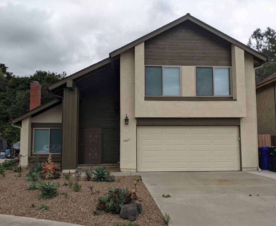5065 Tiselle Way in San Diego, CA - Building Photo