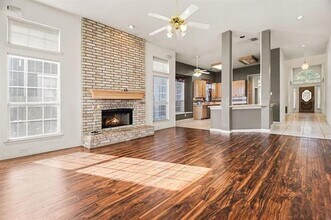 1005 Creek Bend in Carrollton, TX - Building Photo - Building Photo