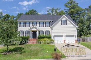 1410 Fairfax Woods Dr in Apex, NC - Building Photo