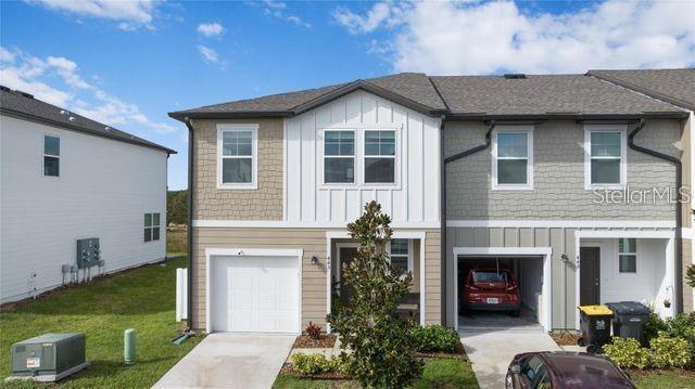 445 Madison Dr in Davenport, FL - Building Photo