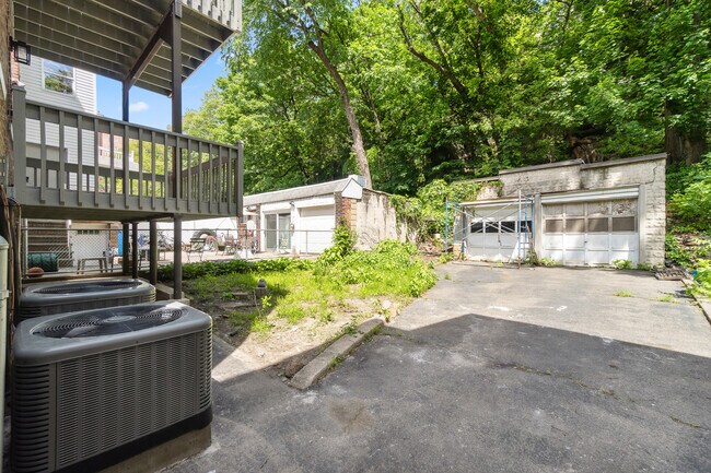 632 Boulevard E, Unit #2 in Weehawken, NJ - Building Photo - Building Photo