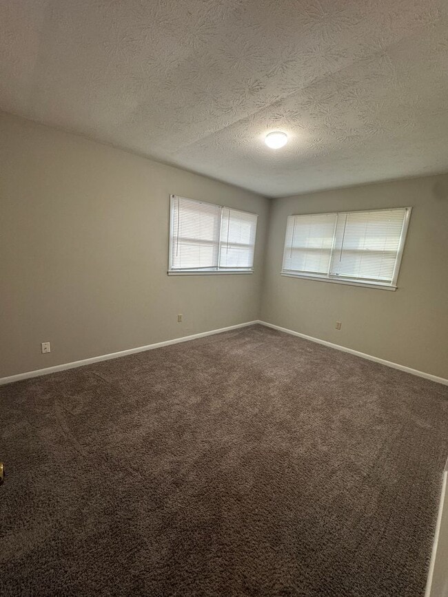 2029 Kay Dr SW in Jacksonville, AL - Building Photo - Building Photo