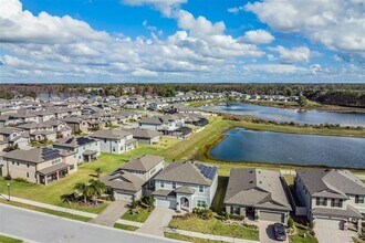 1608 Leaf Flower Ln in Lutz, FL - Building Photo - Building Photo