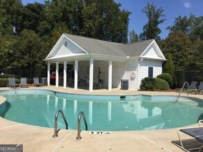 2240 Vistoria Dr in Cumming, GA - Building Photo - Building Photo