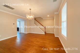 9642 Longstone Ln in Charlotte, NC - Building Photo - Building Photo
