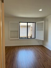 8300 Manitoba St in Los Angeles, CA - Building Photo - Building Photo