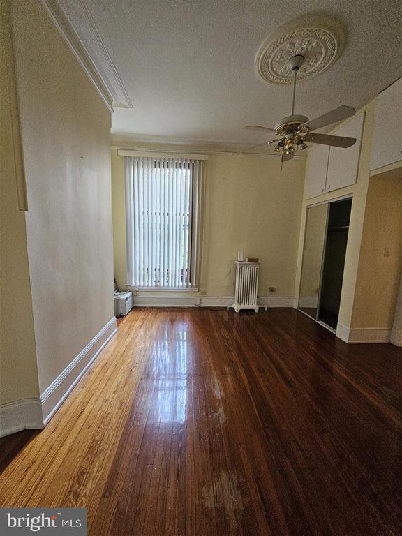 property at 1920 11th St NW