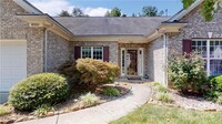 8321 Suttonview Dr in Charlotte, NC - Foto de edificio - Building Photo