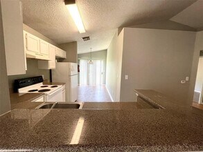 15823 Ridgecroft Rd in Houston, TX - Building Photo - Building Photo
