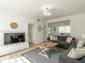 241 28th St in Miami Beach, FL - Building Photo