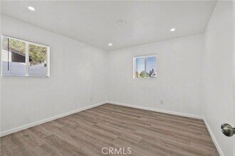 9641 Comanche Ave in Los Angeles, CA - Building Photo - Building Photo