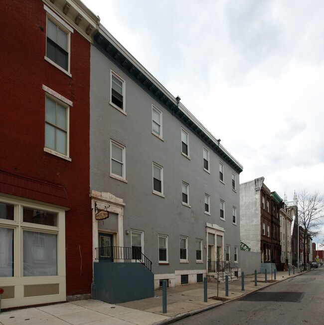 Maple Mt Vernon Apartments in Philadelphia, PA - Foto de edificio - Building Photo