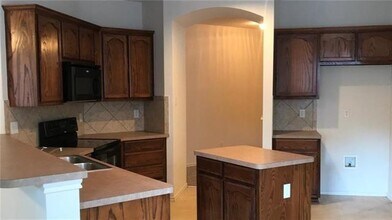 1152 Sunderland Ln in Fort Worth, TX - Building Photo - Building Photo