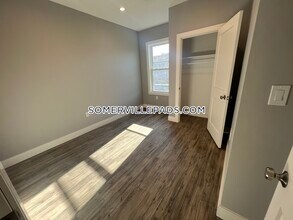 3 Beacon St-Unit -3L in Somerville, MA - Foto de edificio - Building Photo