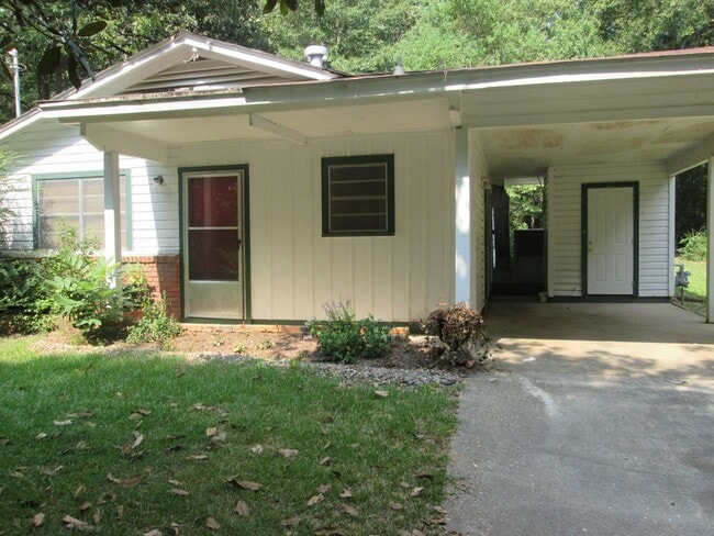 property at 708 S Clay St