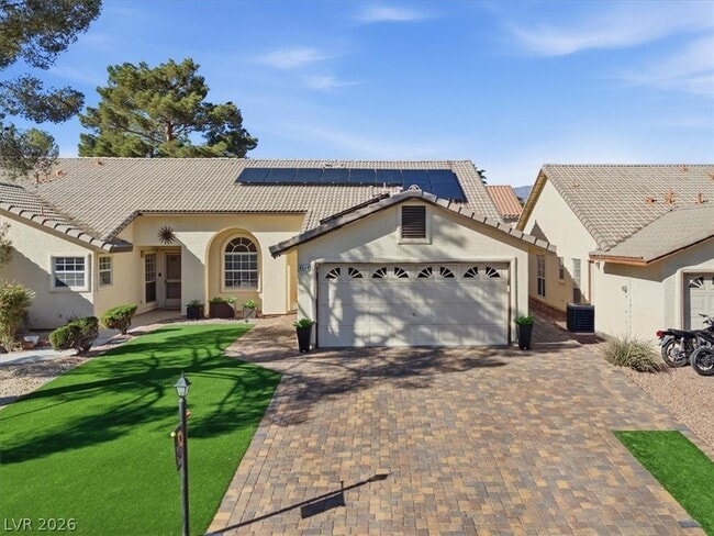 4904 Winterset Dr in Las Vegas, NV - Building Photo - Building Photo