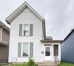 824 W Beechwood Ave in Muncie, IN - Building Photo - Building Photo