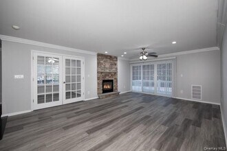 191 Overlook Dr in Farmingville, NY - Building Photo - Building Photo
