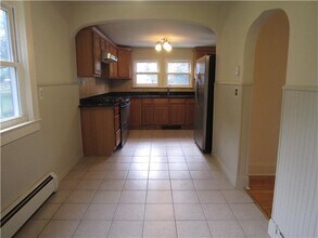 196 Gilbert Ave in Pearl River, NY - Building Photo - Building Photo
